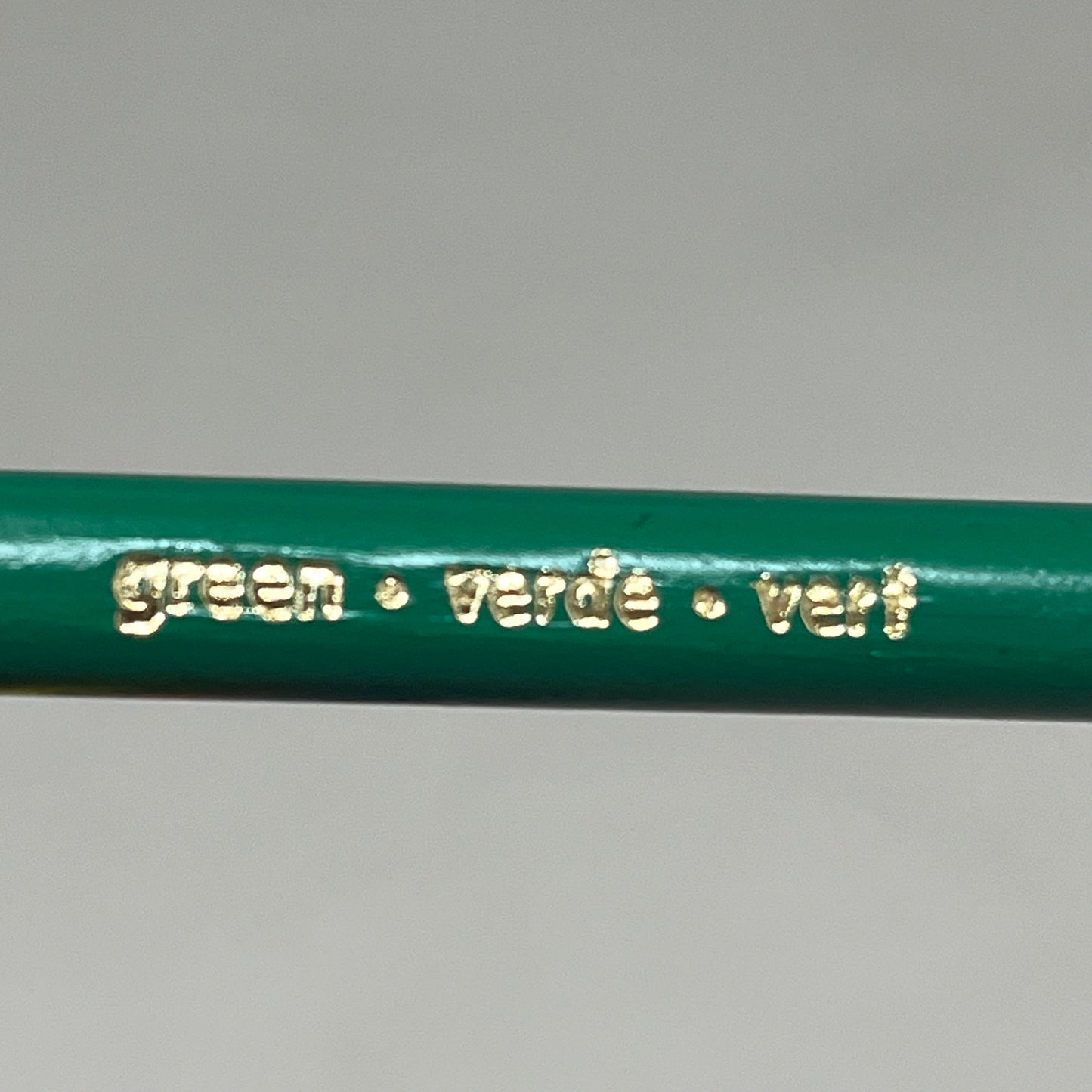 CRAYOLA (12 PACK) Wood Colored Pencils Long Pre Sharpened 12 Pencils Per Package