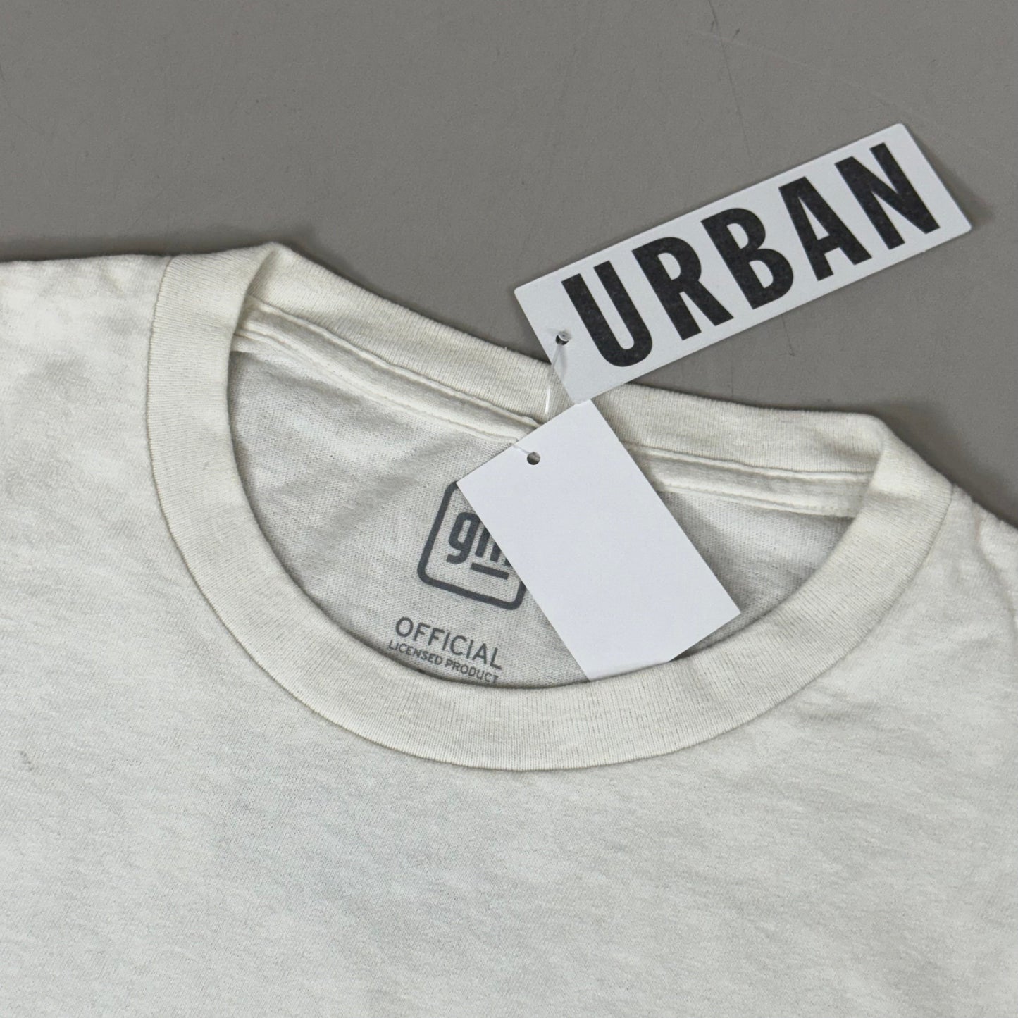 URBAN Men's Chevy Truck Graphic T-Shirt Sz L White 91022855