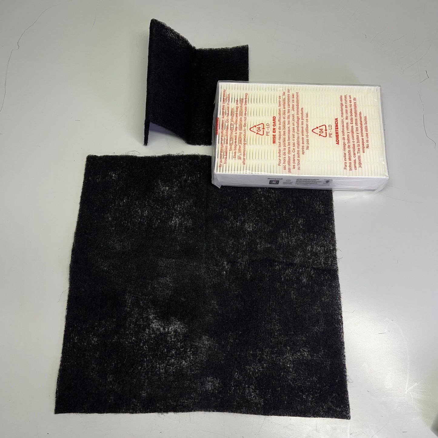 HONEYWELL Replacement True HEPA Filter Value Combo Pack 3 Piece HRF-ARVP (As-is)
