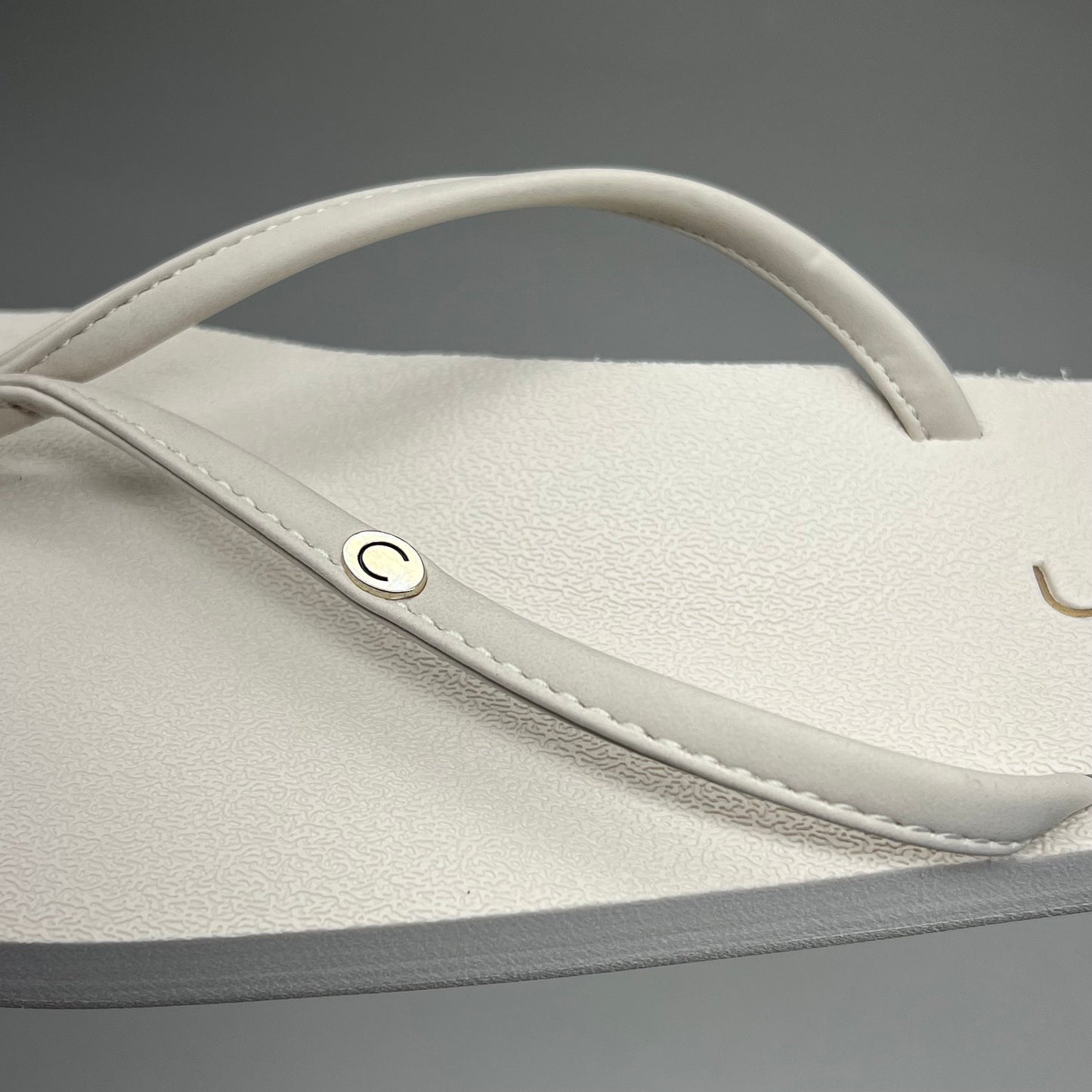 COBIAN Nia's Bounce Synthetic Leather Sandals Women's Sz 6, EU 35.5 Cream NIA25-110-6