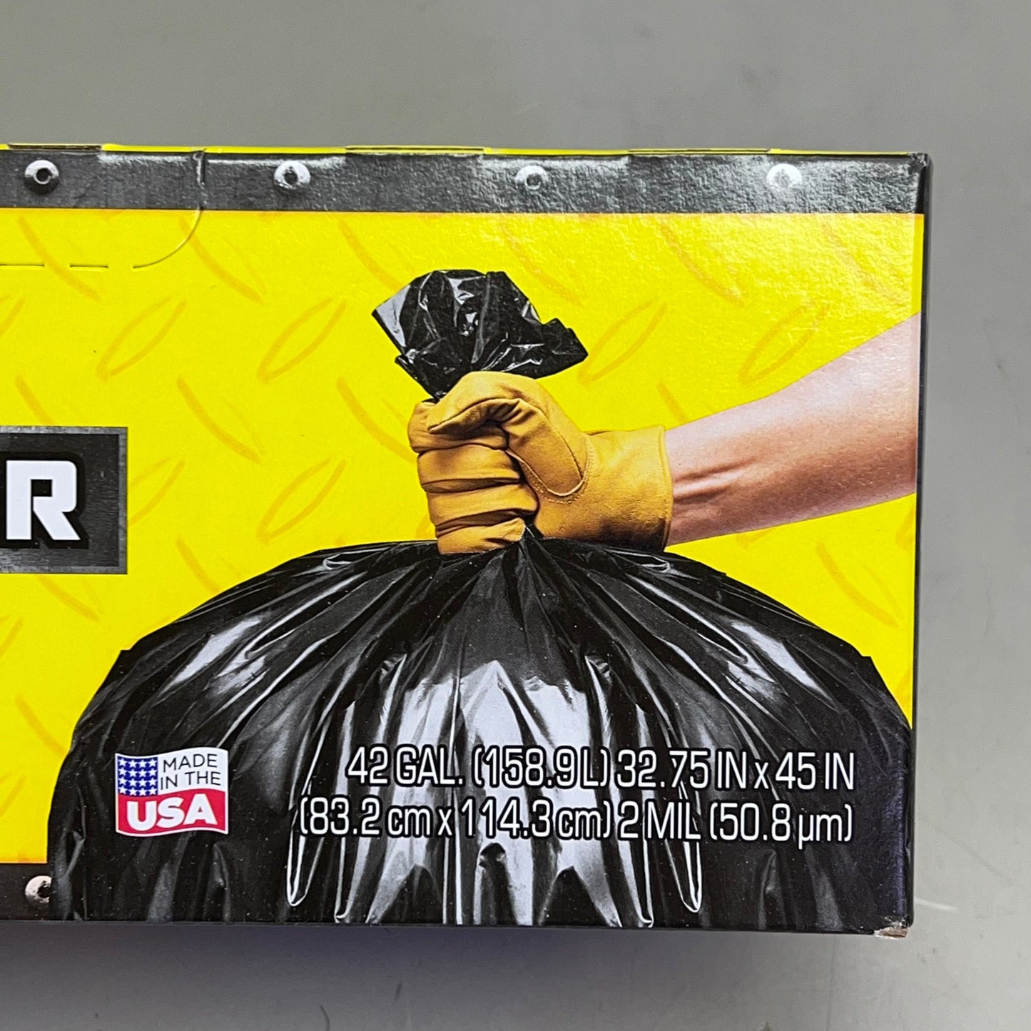 ZA@ TRUE LIVING (2 BOX, 14 BAGS EACH) Contractor Bags W/ Flaps 42 Gal Black H0199