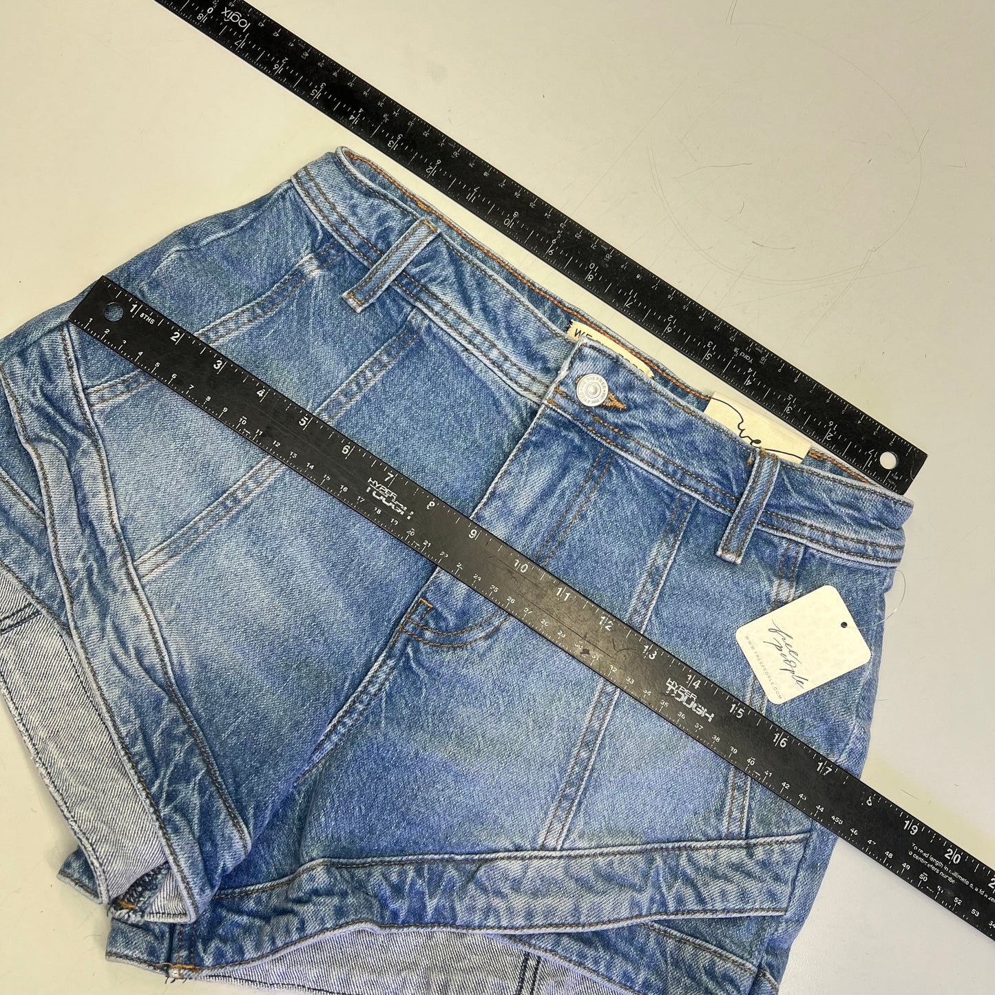FREE PEOPLE CRVY Mona High-Rise Shorts  Women's Sz 28 Power Trip Blue 931600