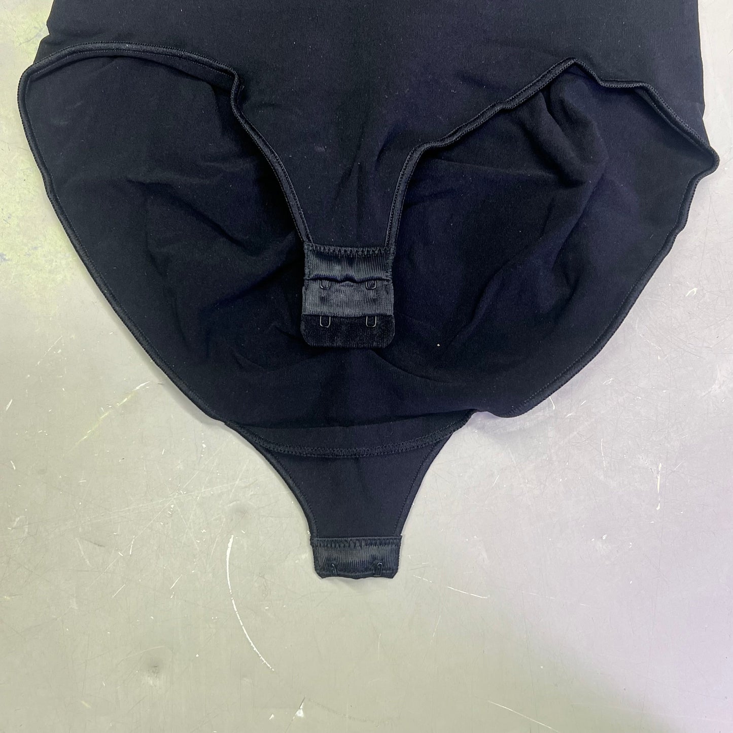LUXMERY Breathable Stretch Fabric Low Back Sculpting Body Suit Sz L Black