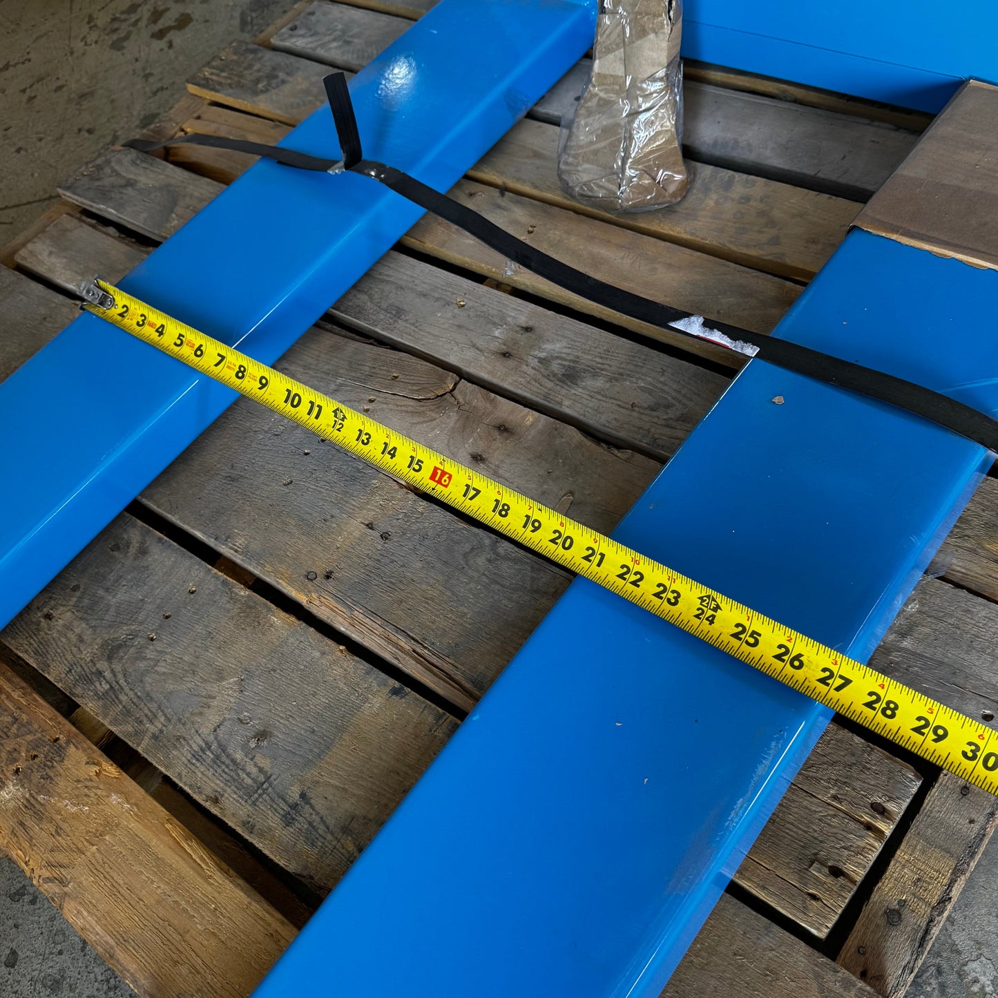 Electric Pallet Jack 1000Kg 62"L x 27"W x 51"H Blue GD2405176
