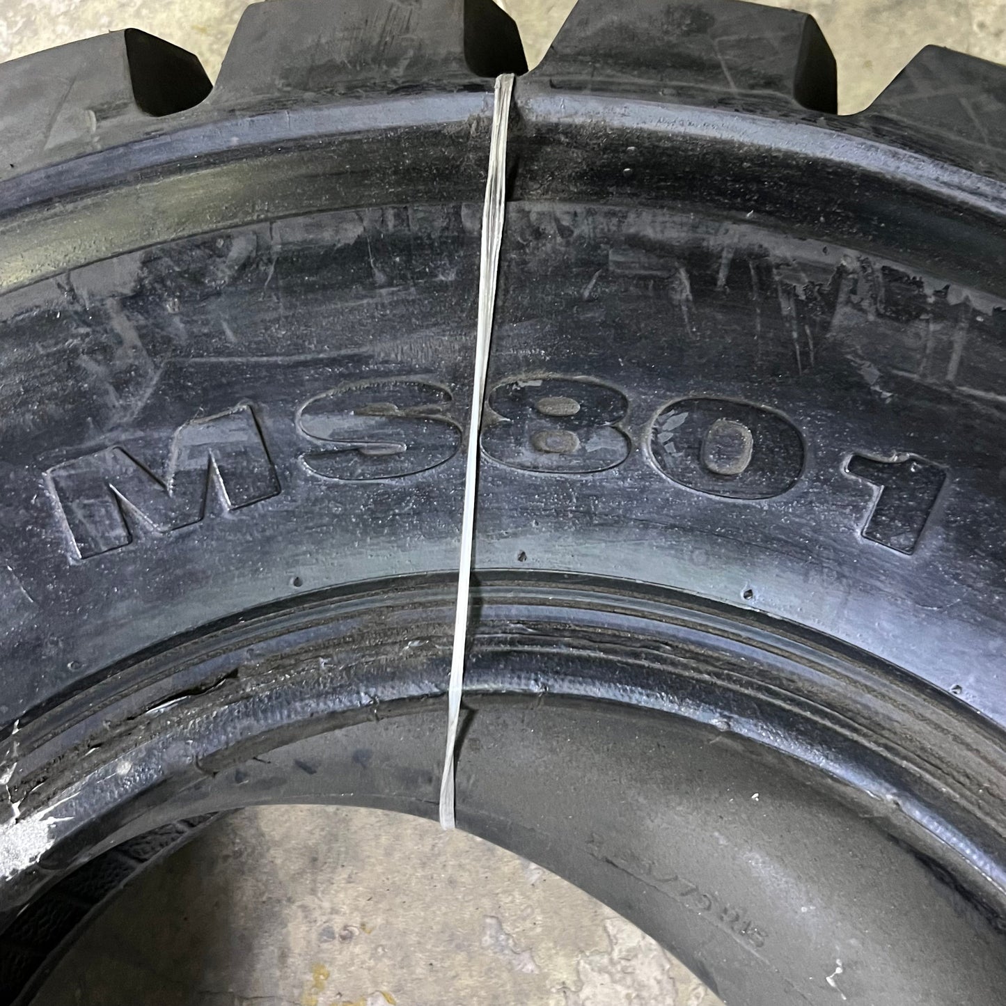 MAXAM Industrial & Forklift Tire Dot 0823 Sz 8.25-15 N.H.S Black MS801