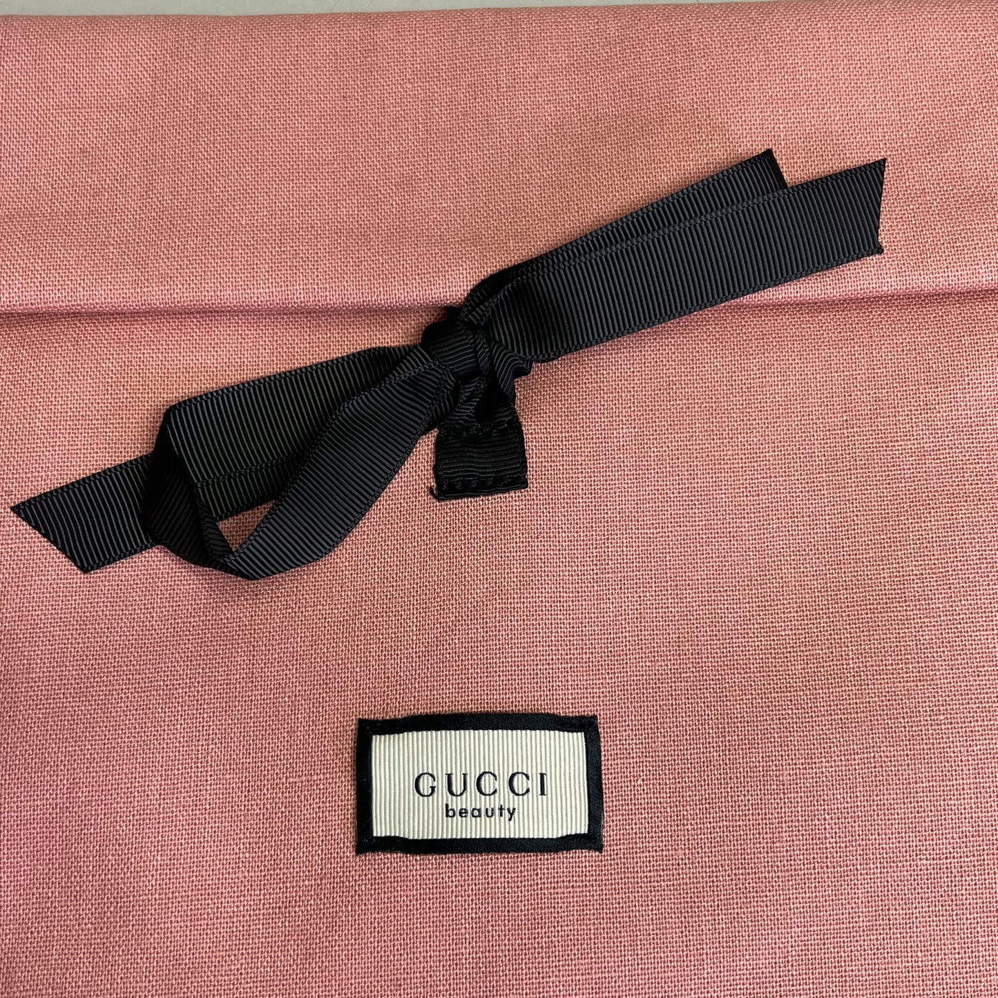 GUCCI BEAUTY Guilty Love Edition Beauty Pouchette w/ Ribbon Bow 10"x8" Pink