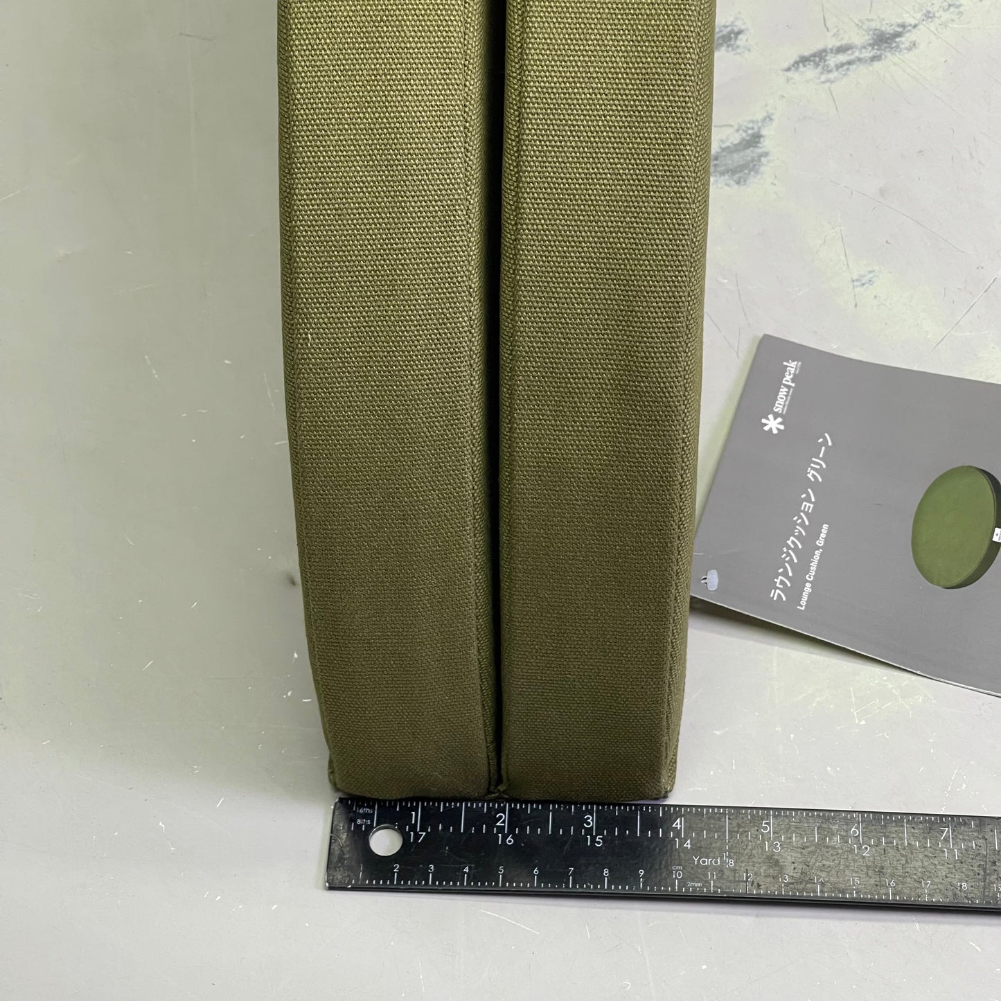 SNOW PEAK Foldable Lounge Cushion 19" Dia x 2" Th Green TM-096GR