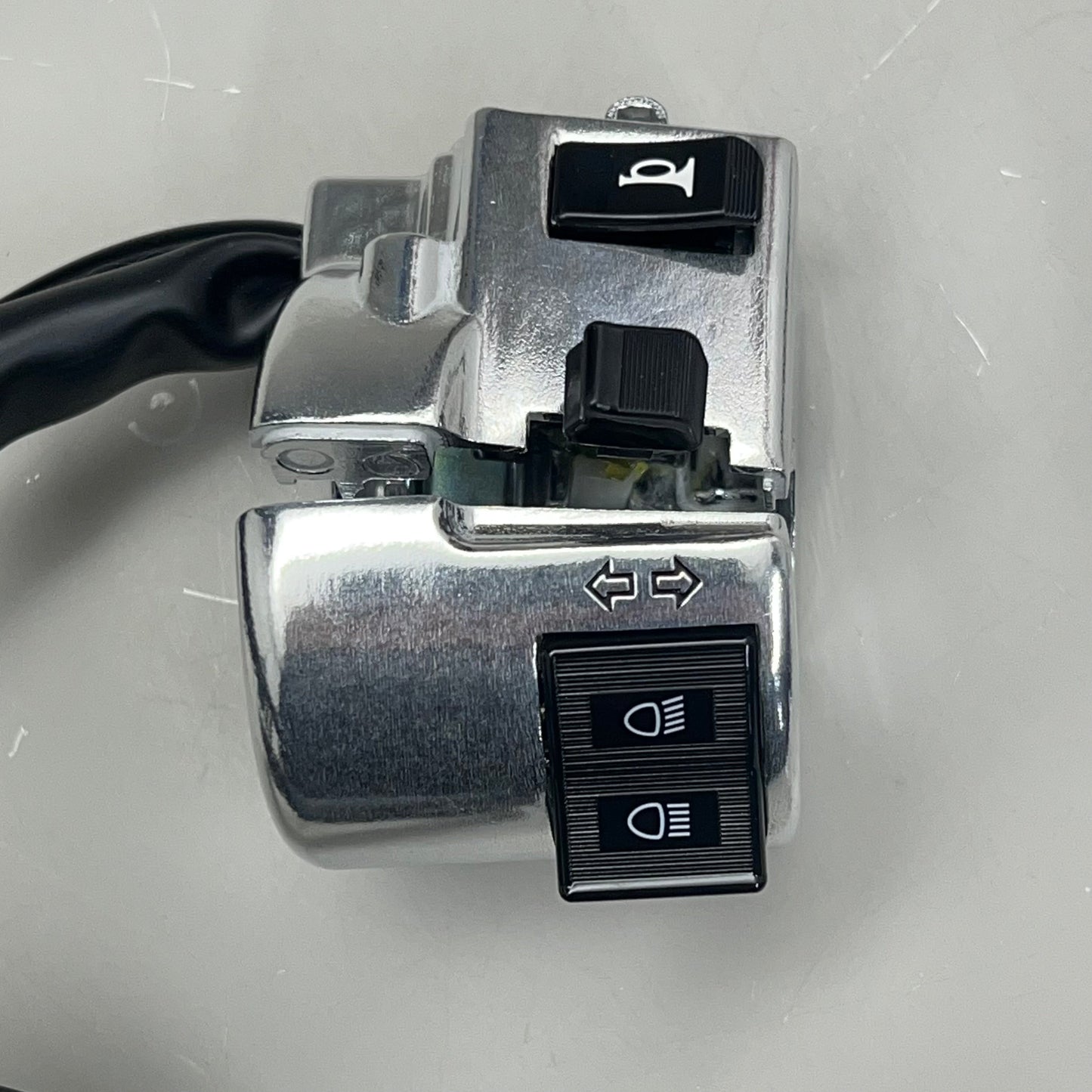 HONDA Turn Signal Switch Set Shadow Sabre - VT1100C2S OEM 35020-MCK-A00