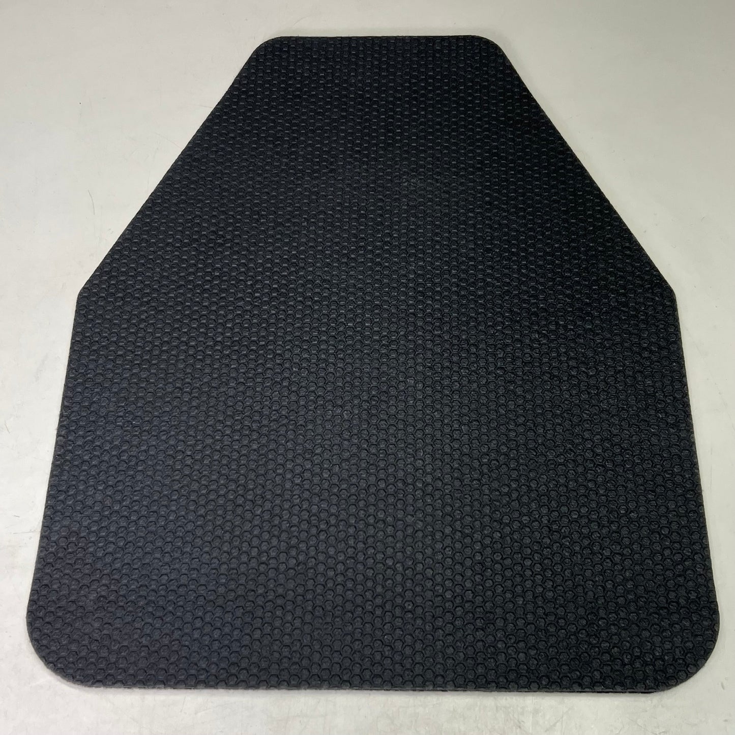 HEALTH GARDS (6 PACK) Premium Urinal Mats Sz 20" L X 17" W, Black HS-OR1001BL