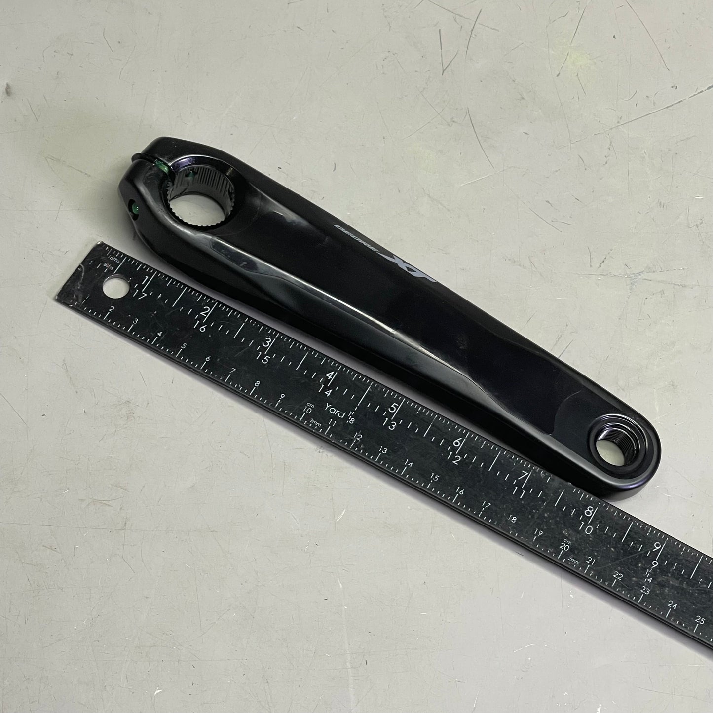 SHIMANO Deore XT Crankset 12-Speed 8.5" x 2" x 1" Black FC-M8100-1