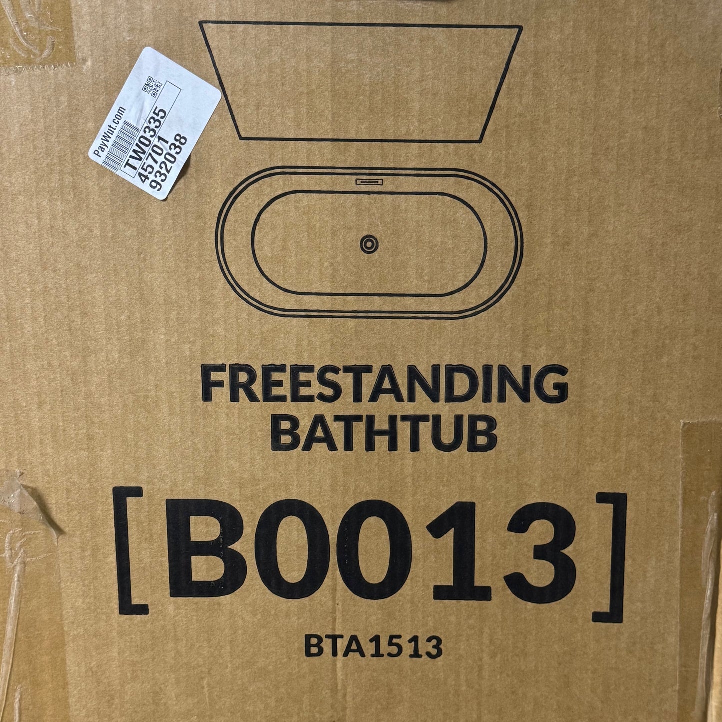WOODBRIDGE Freestanding Bathtub Sz 67” L x 32” W x 23” H, White B0013 BTA1513