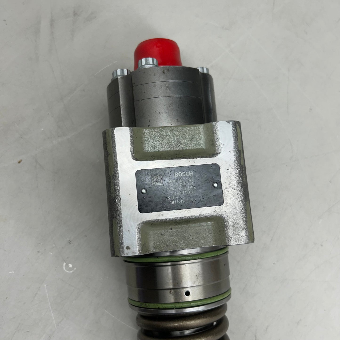 BOSCH Locomotive Fuel Injection Pump 15" Grey 332X116R (Distressed Packaging)
