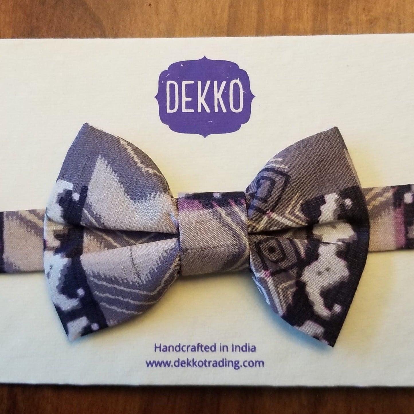 Lavender Sari Bowtie