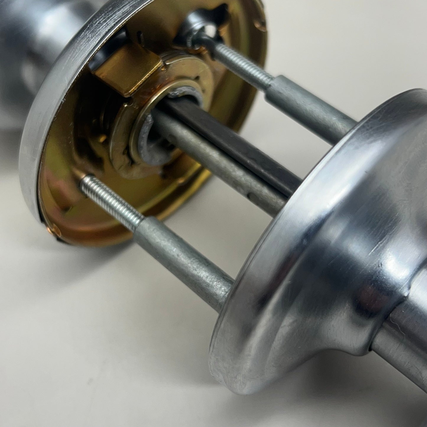KWIKSET Privacy Hancock Door Knob 730H 26D Satin Chrome 97300987