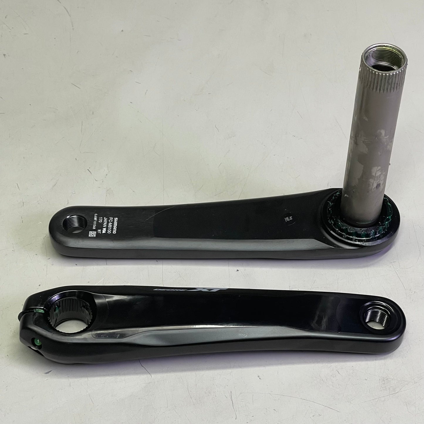 SHIMANO Deore XT Crankset 12-Speed 8.5" x 2" x 1" Black FC-M8100-1