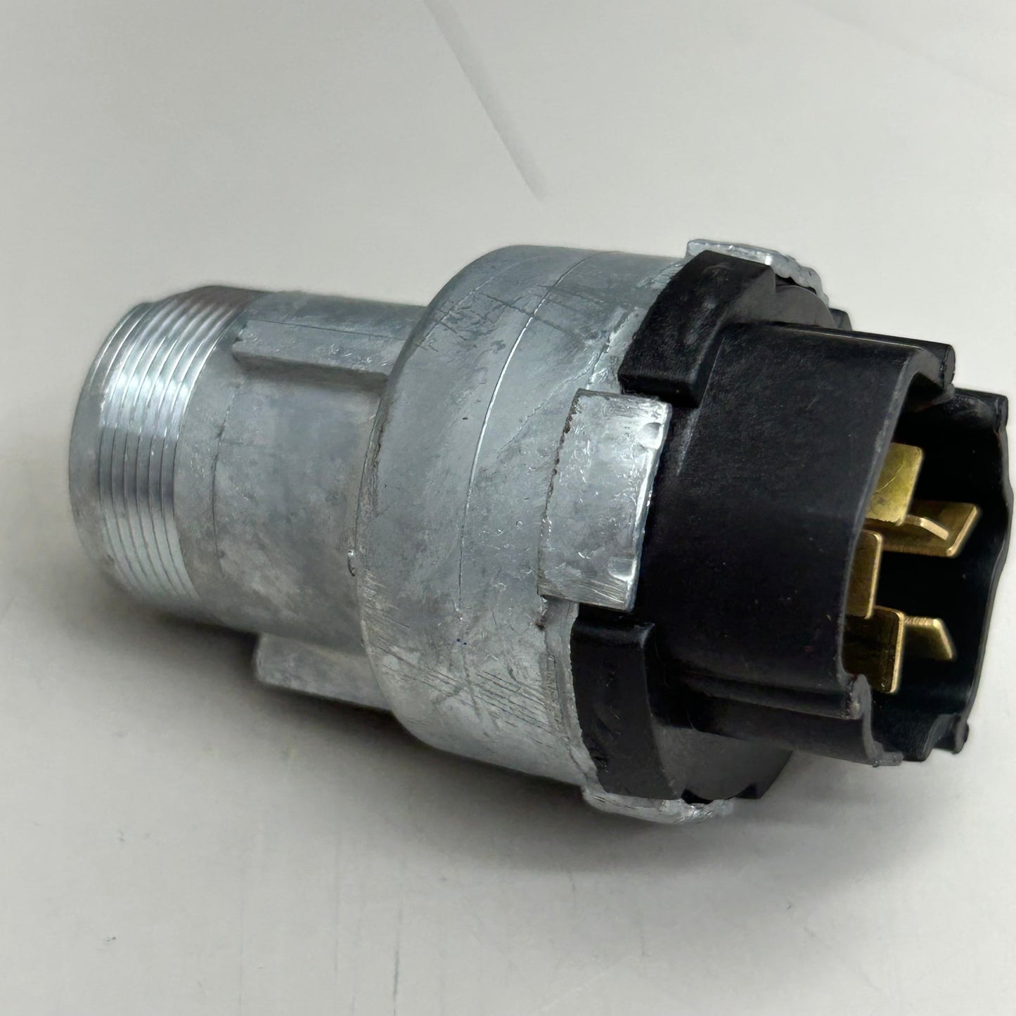 CARQUEST Standard Motor Ignition Switch For Ford CSC1265