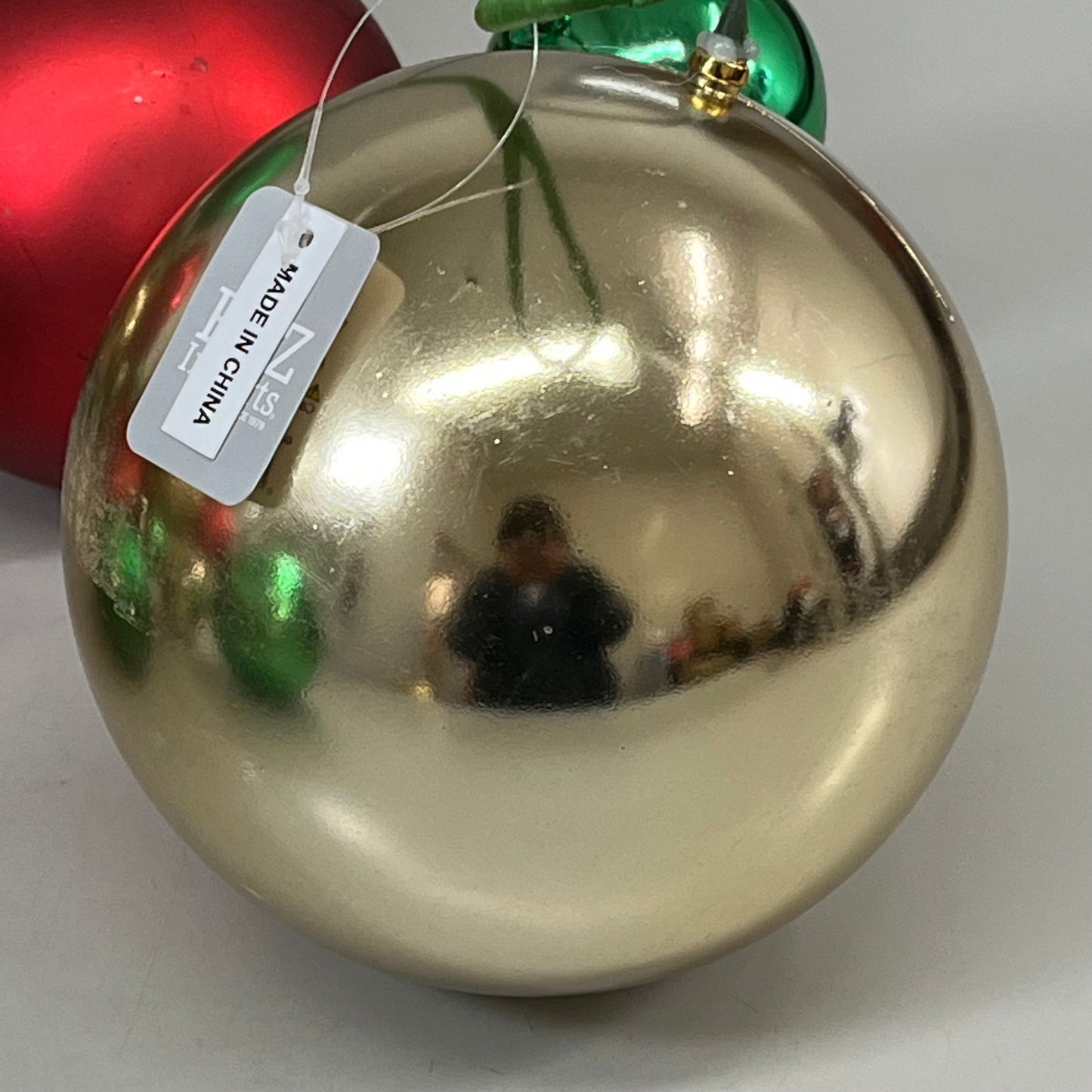 RAZ IMPORTS Plastic Ornament Christmas Ball Garland 4' Red, Green & Gold G4232726