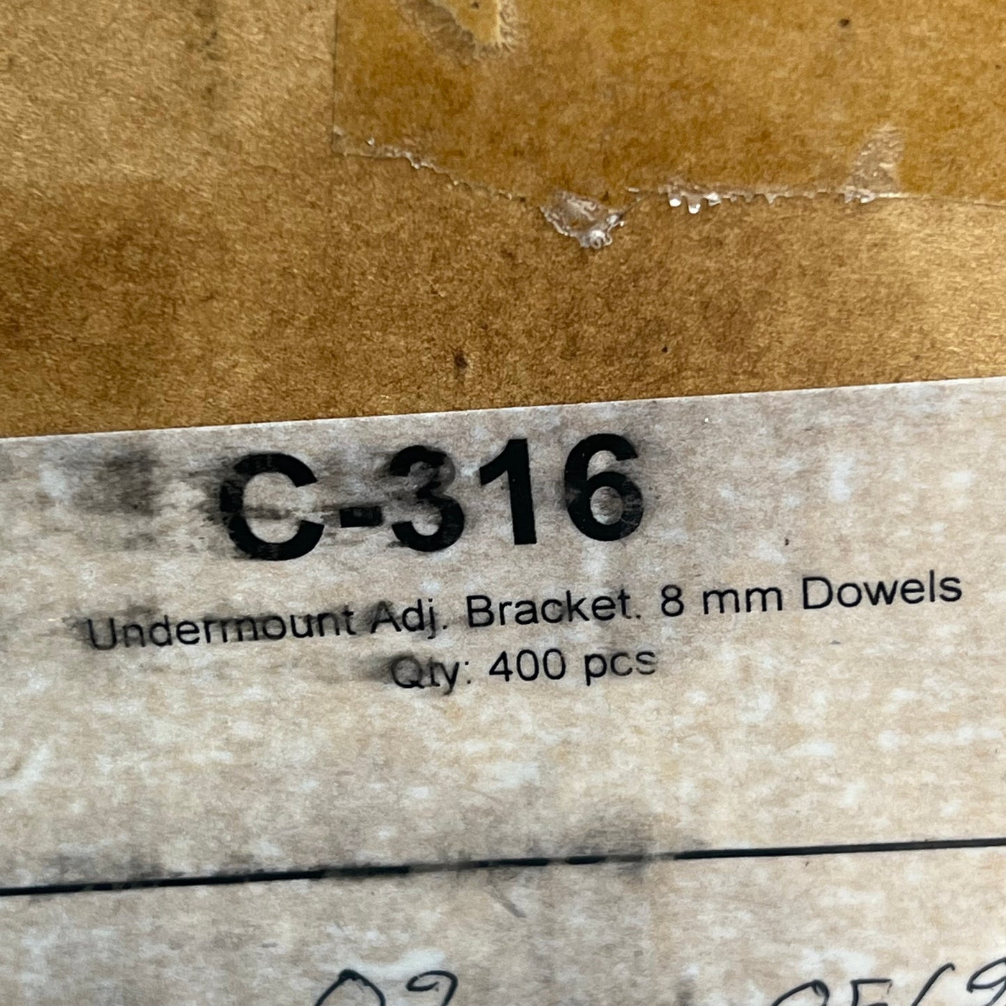 TENN-TEX PLASTICS  (400 CASE) Undermount Dowelled Brackets 47mm-51mm White C-316
