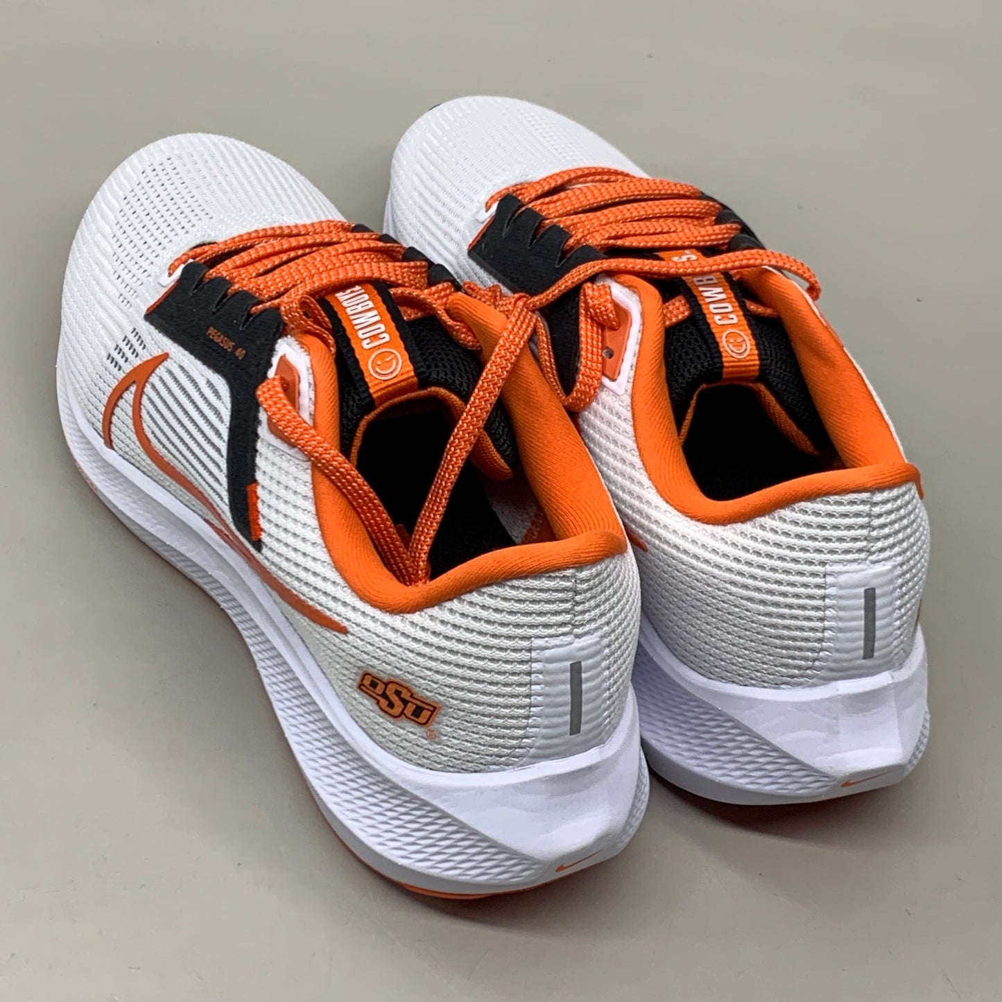 NIKE Zoom Pegasus 40 OK STATE White Shoes, Brilliant Orange & Black 10 W 8.5 M DZ5973-100
