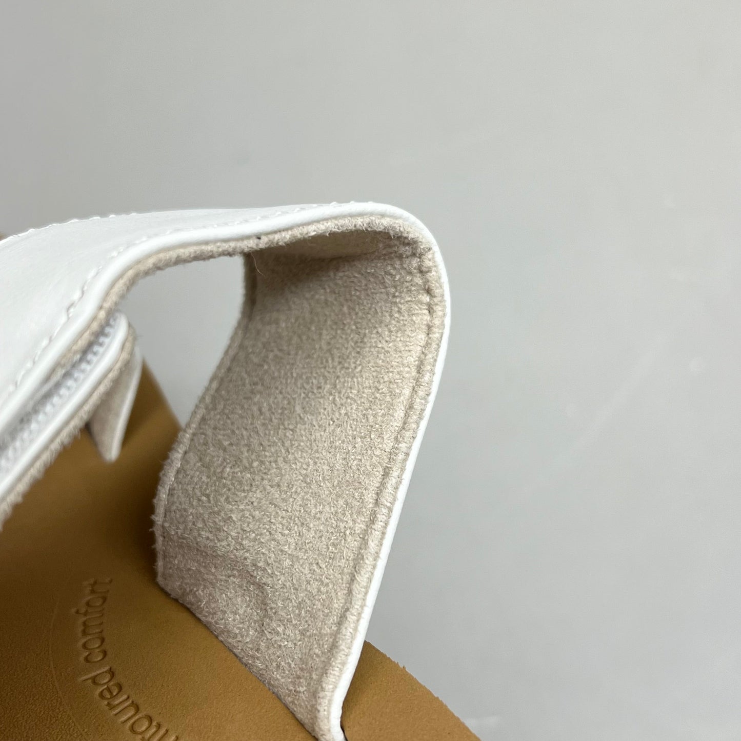 COBIAN Dana Rise Elevated Flatform Style Slide Women's Sz 10 White DNA24-100-10