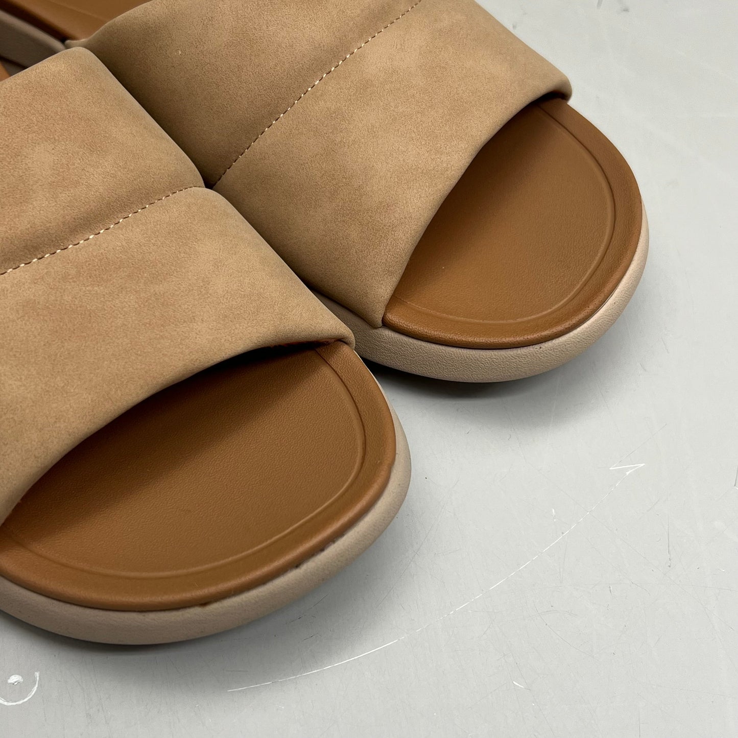 COBIAN Tolula Slide Enhanced Cushion Suede Strap Women's Sz 10 Tan TOL24-230-10