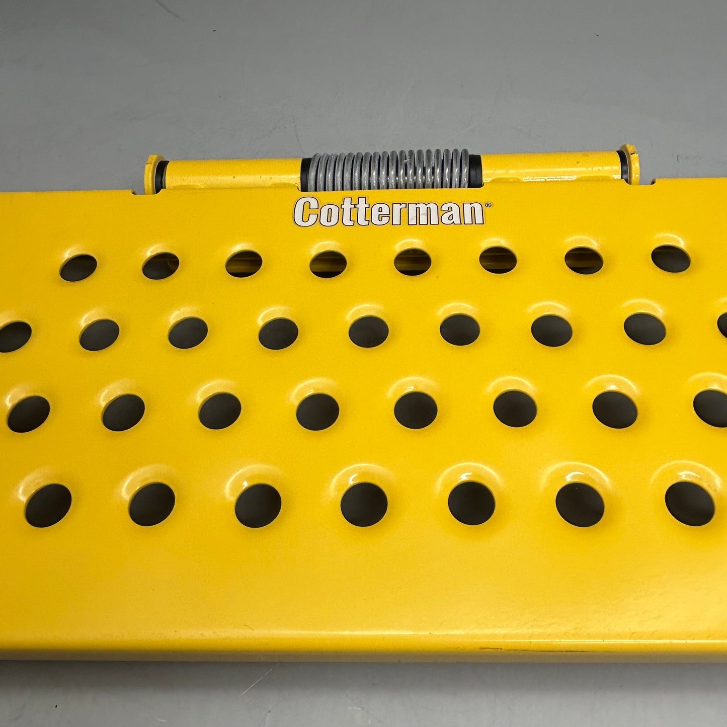 COTTERMAN  Adjustable Safety Gate 16"-26" Yellow D0900071-01 New Other- Shelf Wear