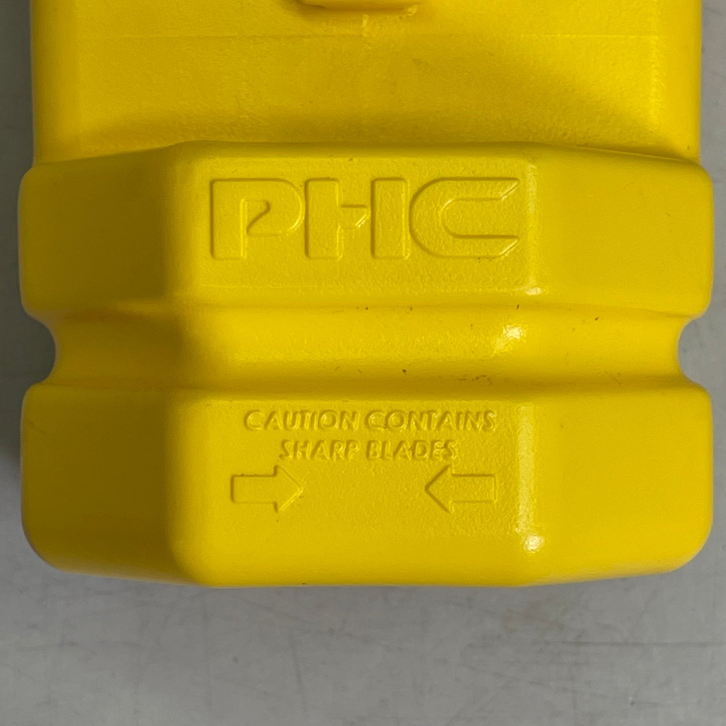 PACIFIC HANDY CUTTER (6 PACK) Blade Disposal Unit 3.5"x3.5"x6.25" Yellow BB-00205