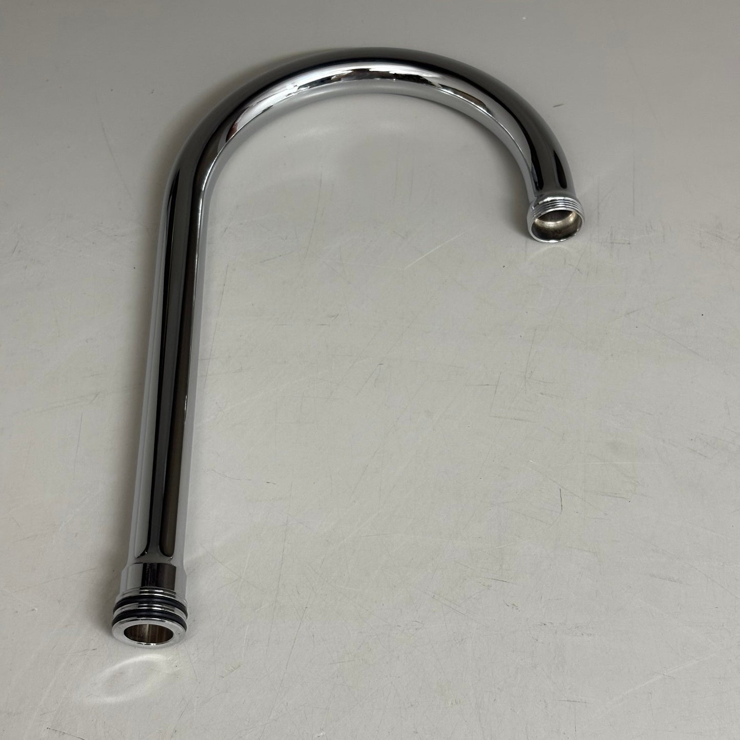 CHICAGO FAUCETS Deck Mounted Manual Ecast Sink Faucet 8" centers 5 1/4" sprout