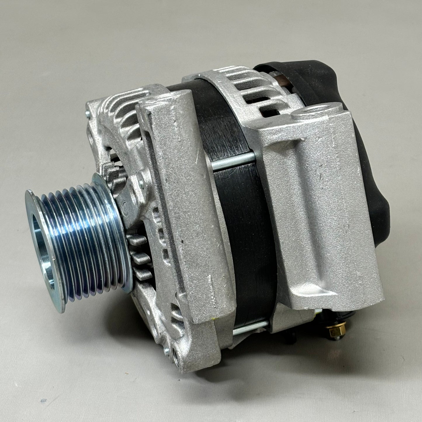 PURE ENERGY Alternator Pure Energy 100 68 Amperage Rating Remanufactured 11350