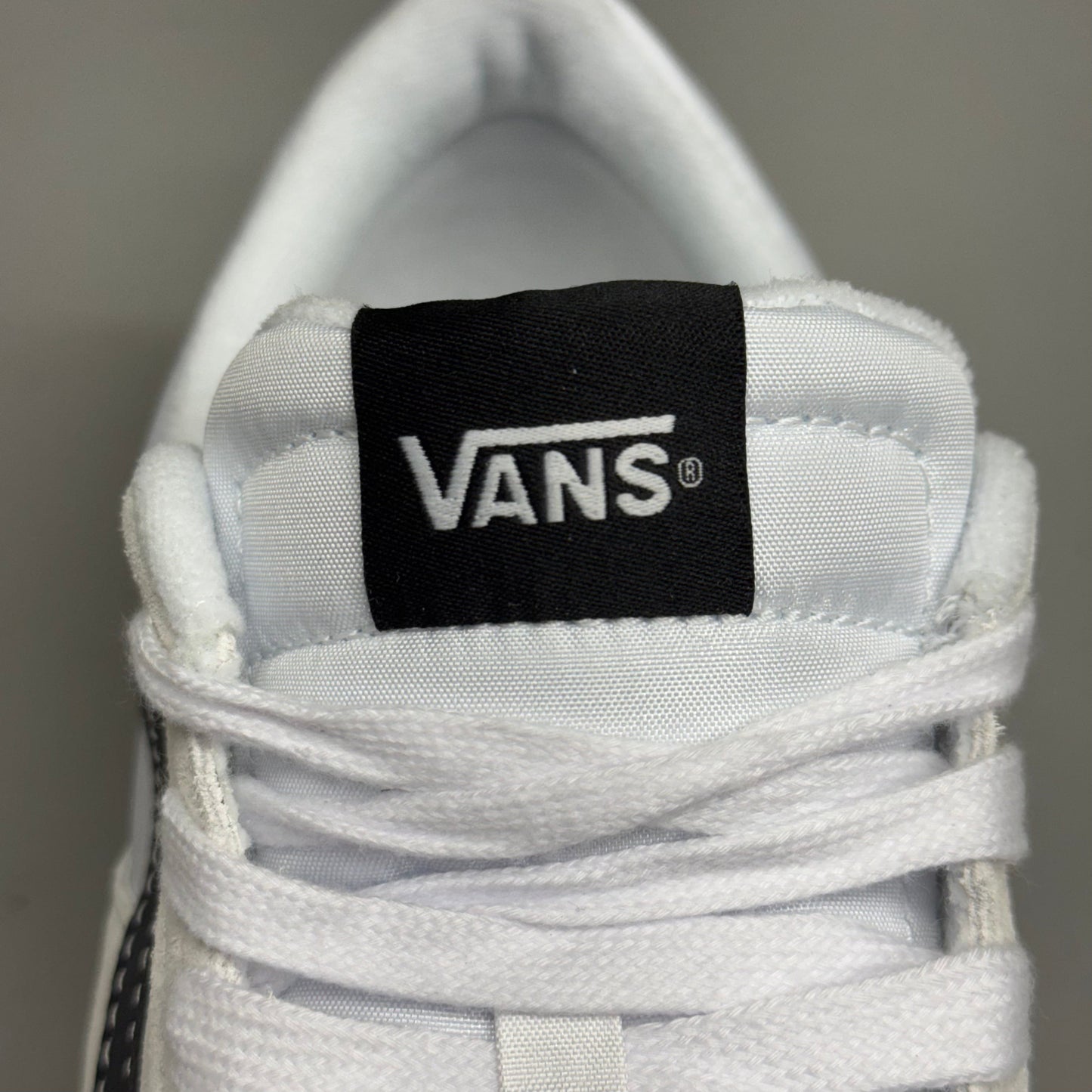 VANS Cruze 3.0 Sneakers Sz Men's 13.0 White/Gum VN000D6S9DH