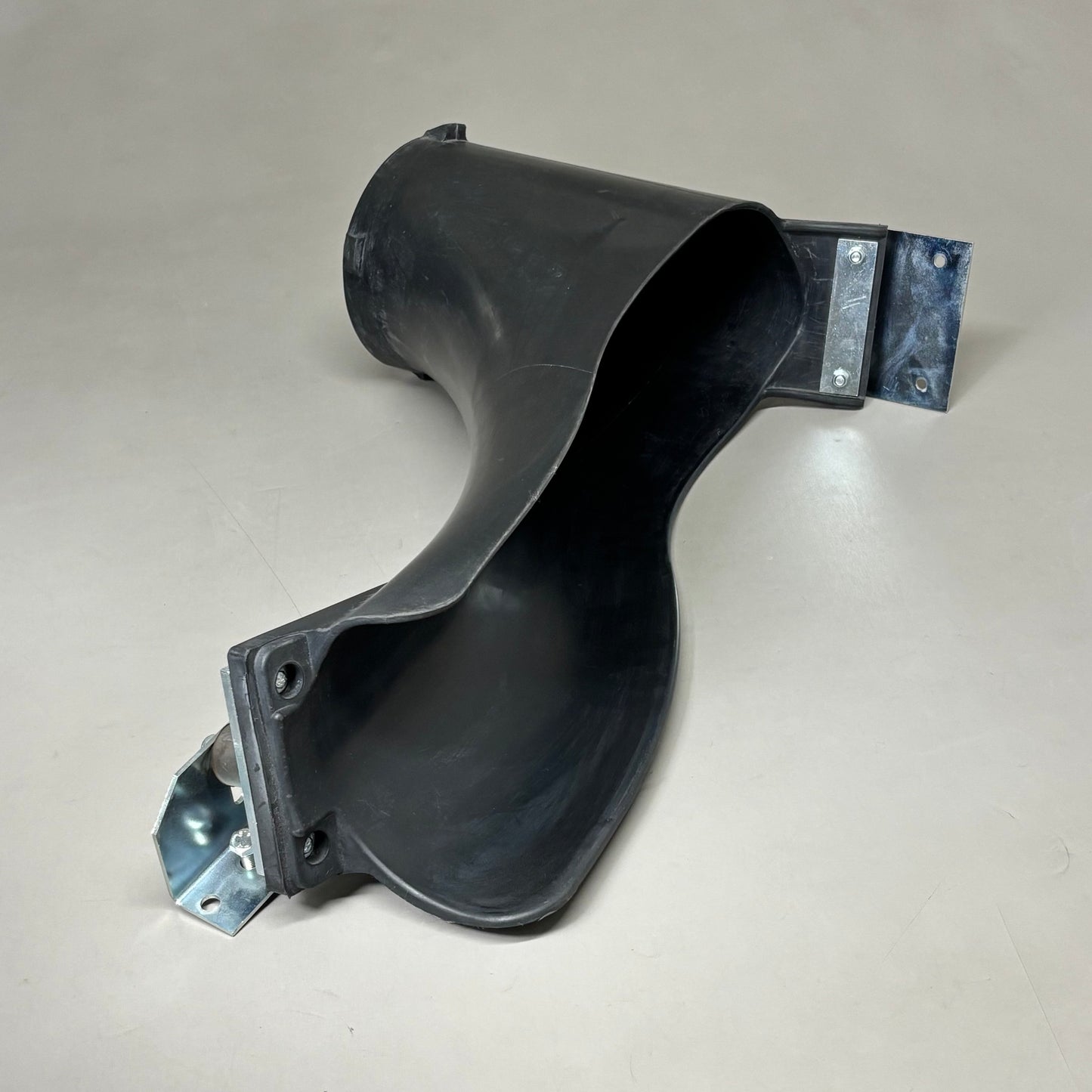 Brunswick Overflow Chute Assy RH W/O Sock 47095740009