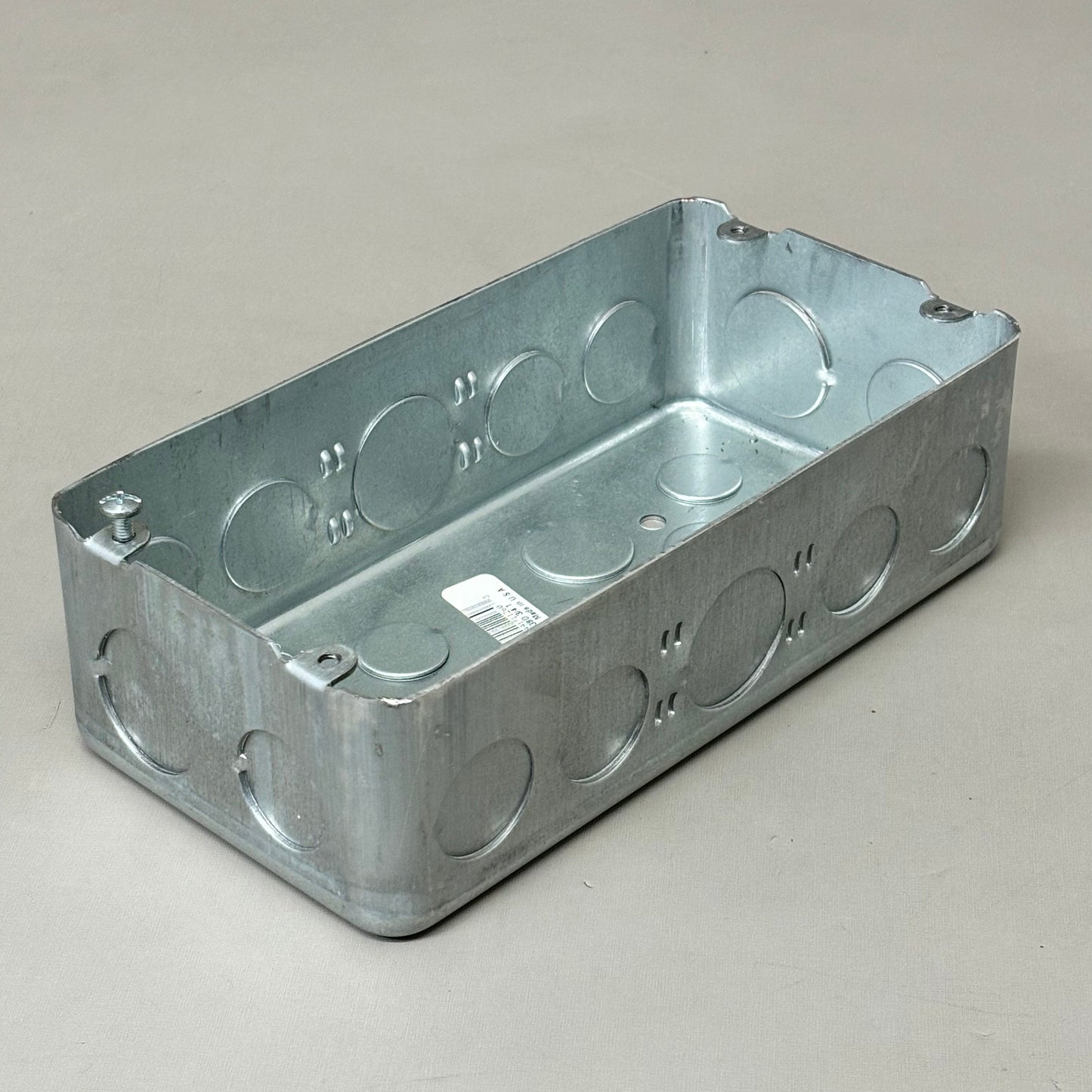 STEEL CITY Deep Box Galvanized Steel 3-GANG 3/4" 2-1/2" Deep 3/4" & 1" H3BD3/4 1