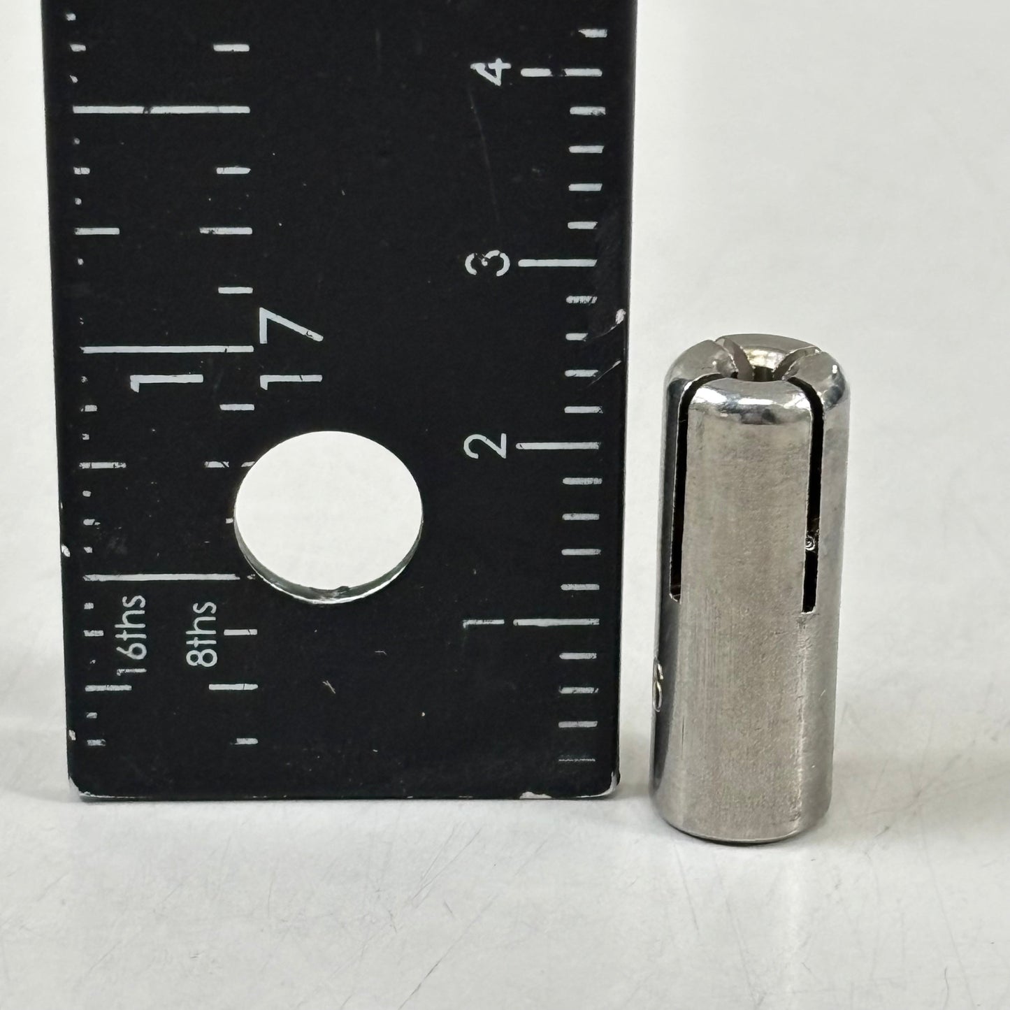 DEWALT (100 PACK) Steel Dropin Type 316 Stainless Steel 1/4" 06224-PWR