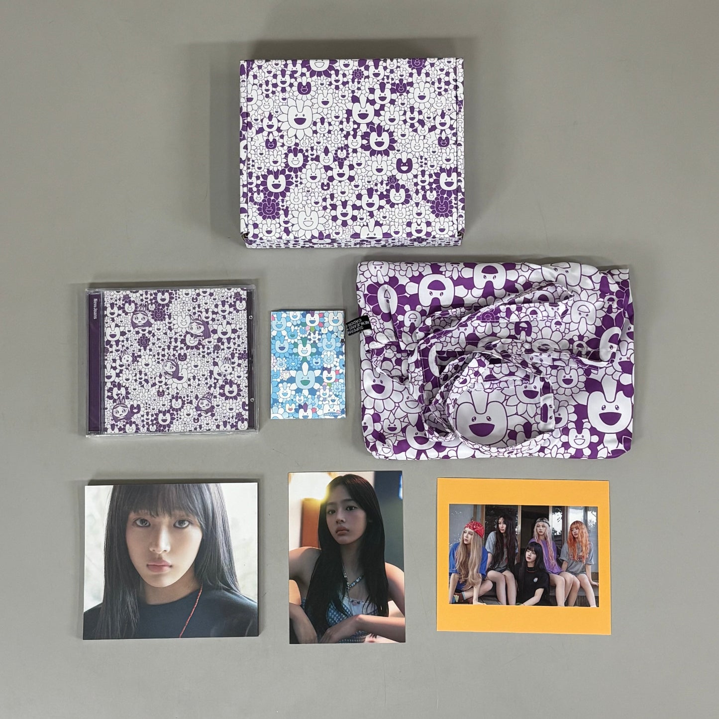 NEW JEANS Minji Ver Supernatural 1st JP Single Album Includes 7 Accessories Purple