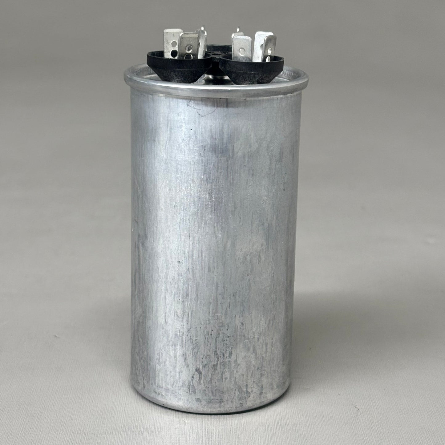 MARS JARD Dual Section 440/370 Volt Round 70/10 MFD Capacitor Aluminum 12869