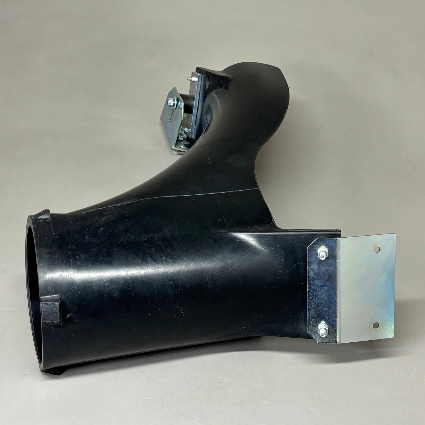 Brunswick Overflow Chute Assy RH W/O Sock 47095740009