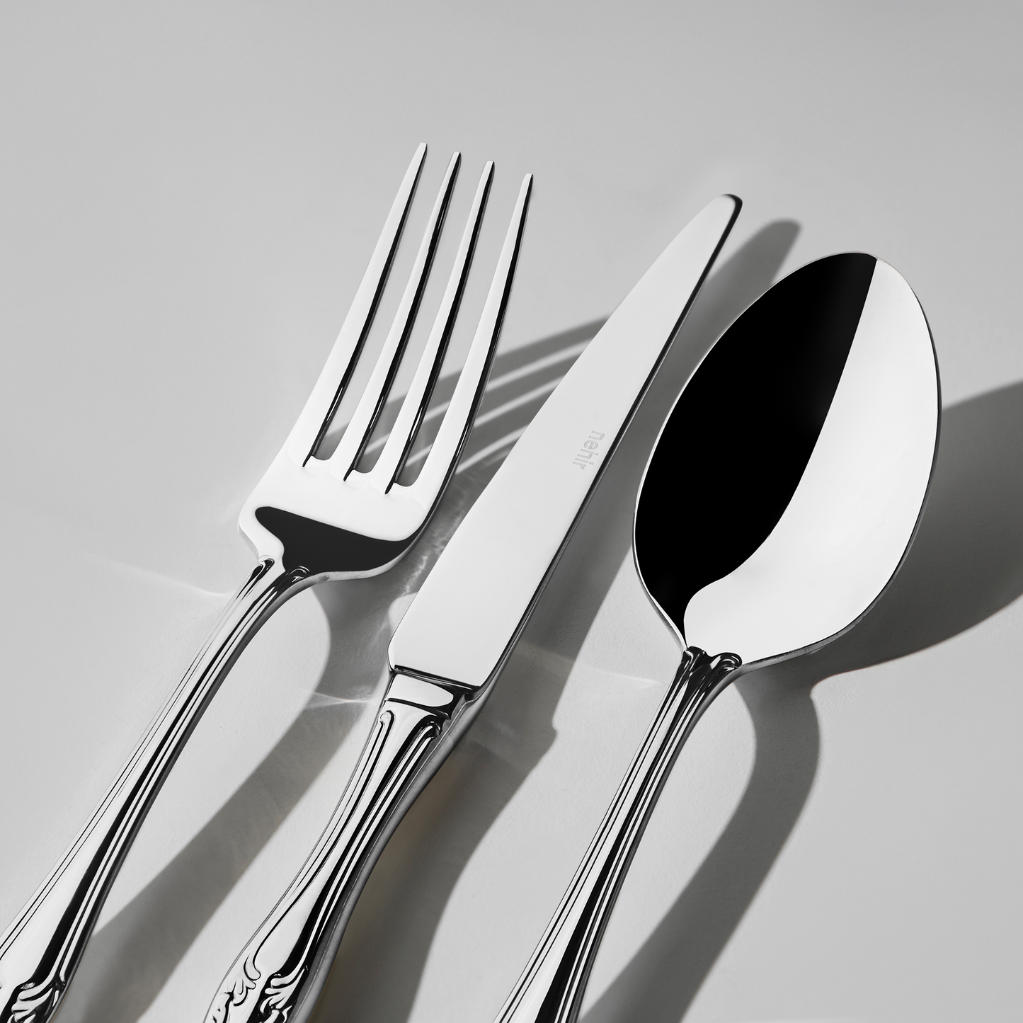 Lalezar 24-Piece Cutlery Set
