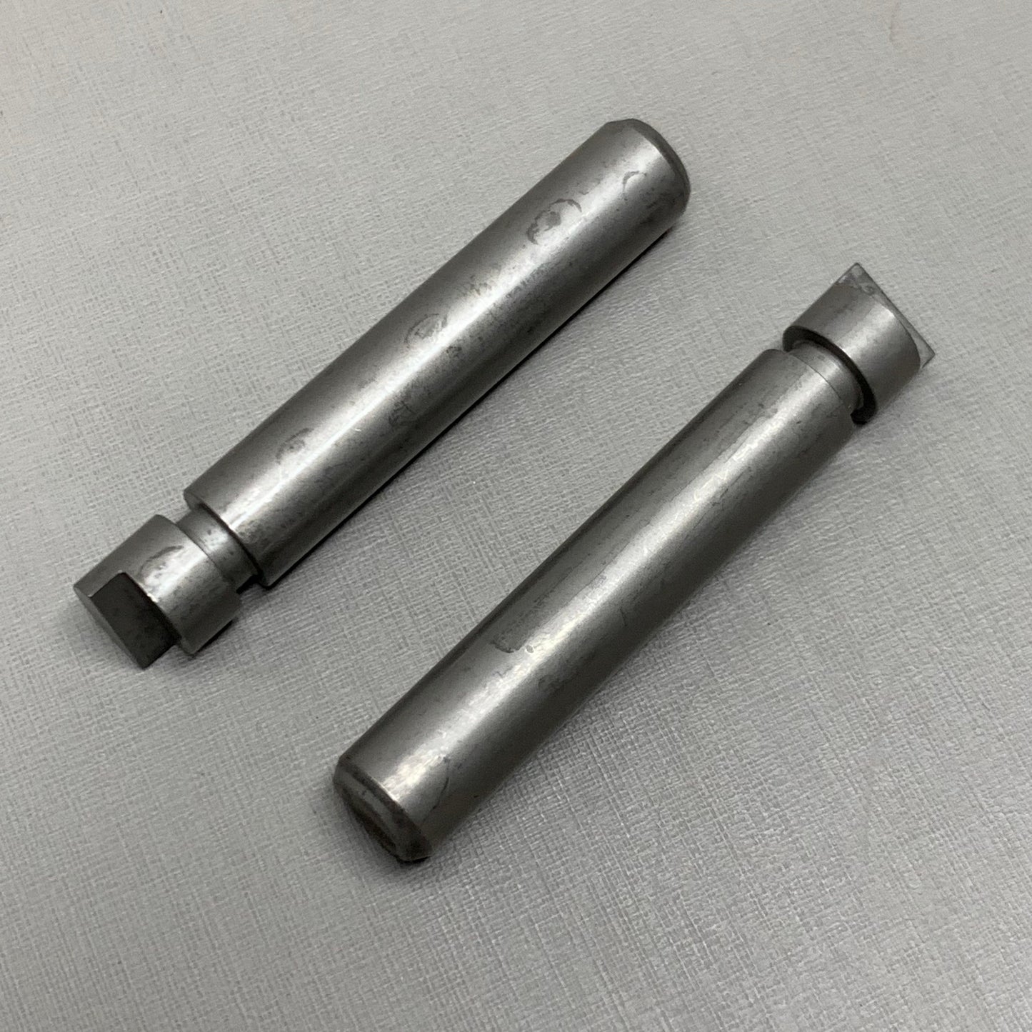 HONDA Cam Pulley Shaft 14324-ZL8-000 2 pk OEM (New)