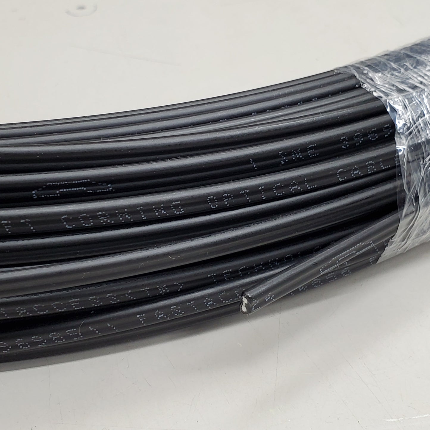CORNING Fiber Optic Toneable Assembly Pushlok Hybrid Pigtail 400' 00D101EB49R400F
