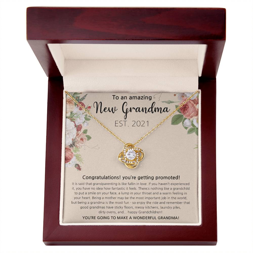 New Grandma Gifts, New Grandma, New Grandma Gifts for a Friend, New Grandma Gifts Ideas, New Grandma Gifts for Women, New Grandma Necklace, New Grandma Gifts 2021, Promoted to Grandma Pregnancy Reveal Gift, First Time Grandma