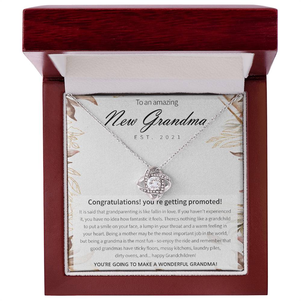 Promoted to Grandma, New Grandma Gifts, New Grandma, New Grandma Gifts for a Friend, New Grandma Gifts Ideas, New Grandma Gifts for Women, New Grandma Necklace, New Grandma Gifts 2021, Promoted to Grandma Pregnancy Reveal Gift, First Time Grandma