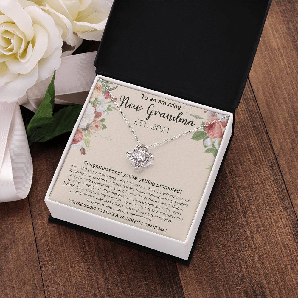 New Grandma Gifts, New Grandma, New Grandma Gifts for a Friend, New Grandma Gifts Ideas, New Grandma Gifts for Women, New Grandma Necklace, New Grandma Gifts 2021, Promoted to Grandma Pregnancy Reveal Gift, First Time Grandma