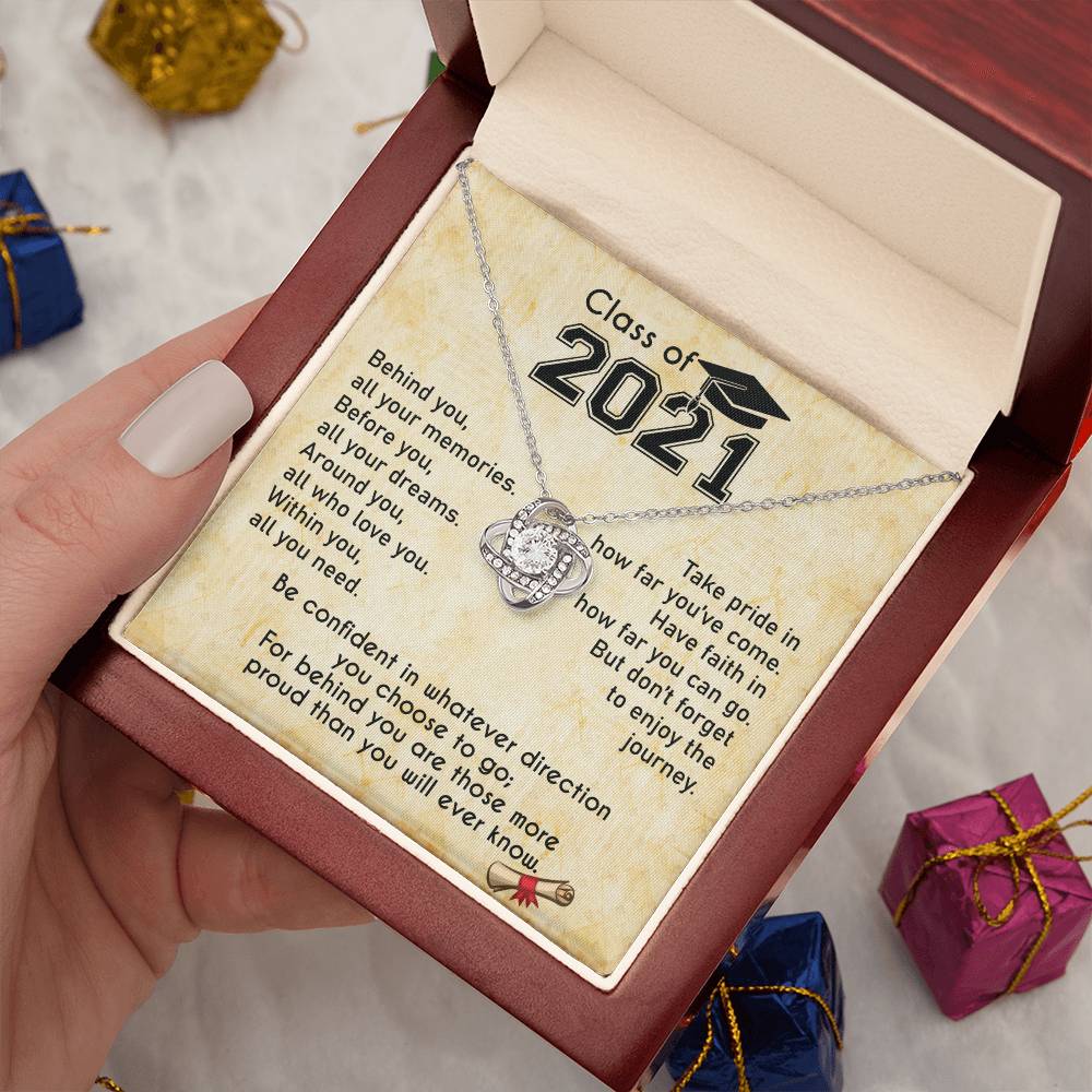 2021 Graduation Gift Necklace for Daughter/ Niece 🎓