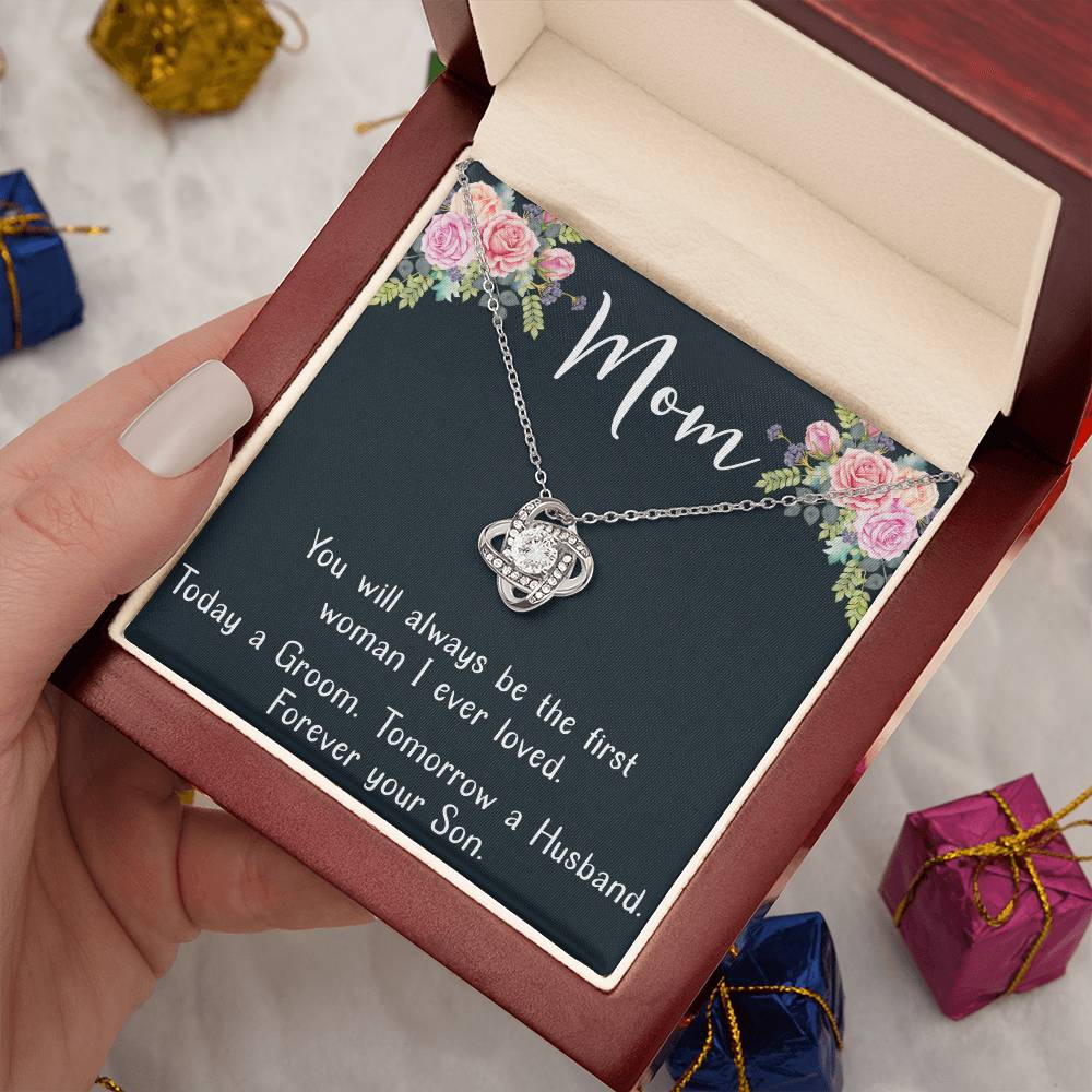 Mom the First Woman I Loved Love Knot Necklace Mother's Day Message Card
