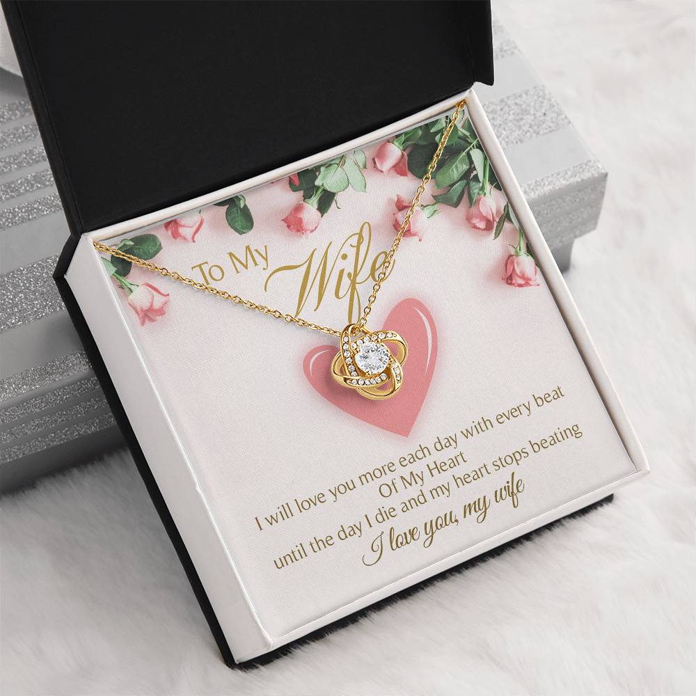 To My Wife Cute Heart Love Knot Necklace Mother's Day Message Card