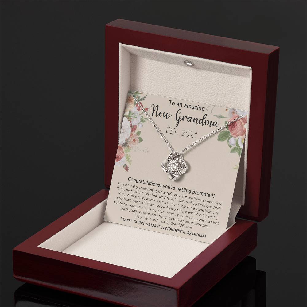 New Grandma Gifts, New Grandma, New Grandma Gifts for a Friend, New Grandma Gifts Ideas, New Grandma Gifts for Women, New Grandma Necklace, New Grandma Gifts 2021, Promoted to Grandma Pregnancy Reveal Gift, First Time Grandma